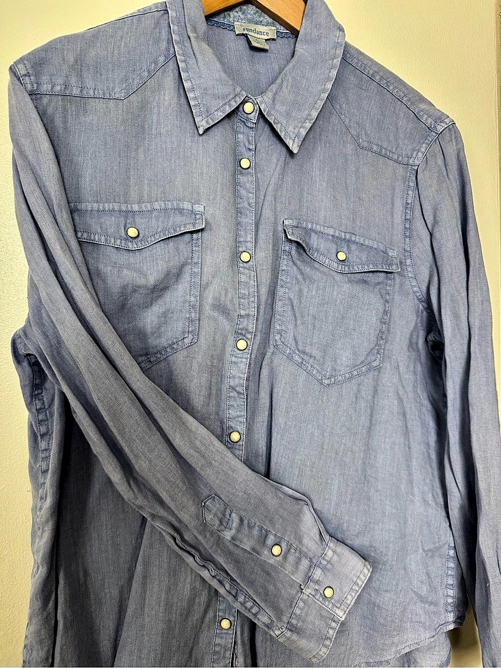Sundance Chambray Button Down Shirt in Blue Large